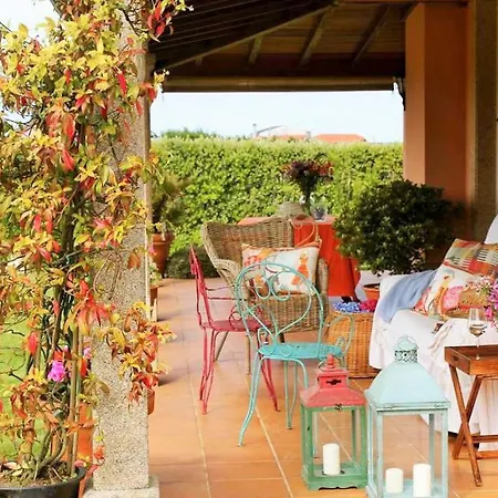 Sleeps 10 With Pool